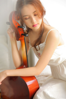 强奸女老师详情介绍